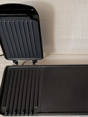 Russell Hobbs Entertaining grill & Griddle