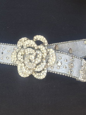 Morgan belt with rhinestones and metal details, 105 cm