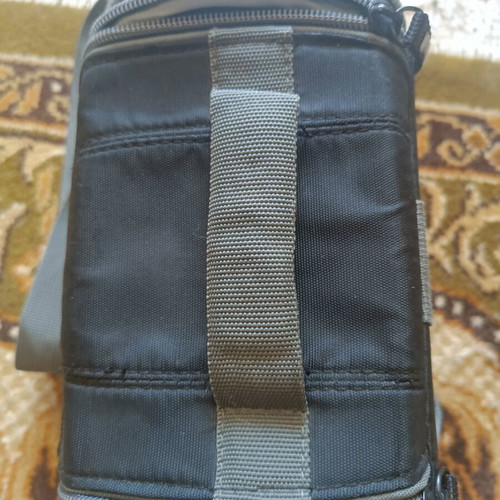 Case Logic Camera Bag for DSLR and Mirrorless Like New