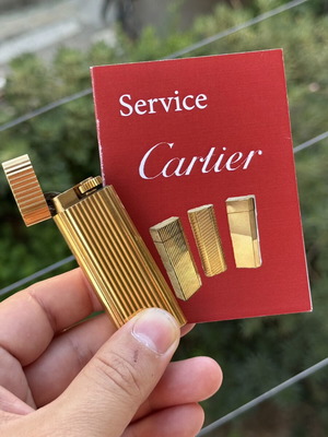 Must de Cartier Gas Lighter "Godron Vertical Lines"