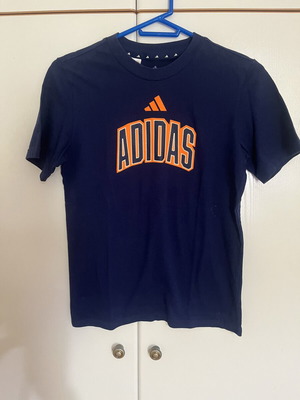 Παιδική μπλούζα Adidas 13-14, σαν καινούργιο, μπλε
