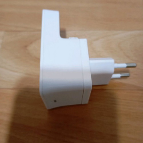 Huawei WiFi repeater used in good condition