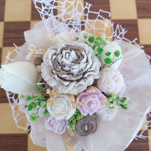 Handmade wax flower bouquet new, aromatic candles