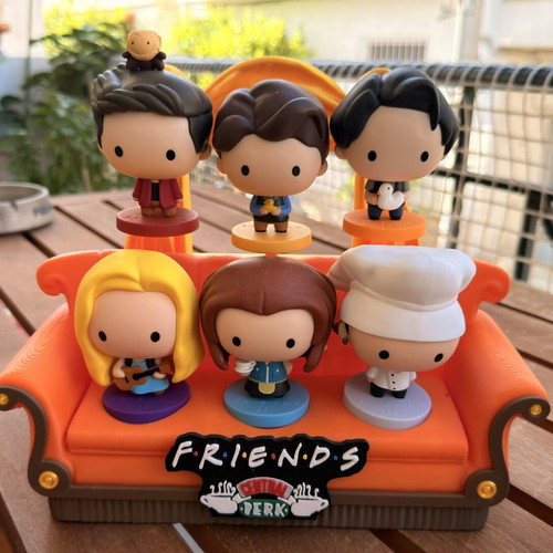 Friends Central Perk couch base for McDonald's figures