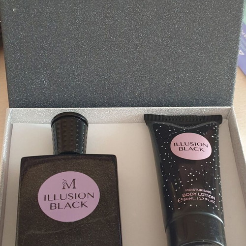 Women's cologne new, eau de parfum 50ml with greeting card