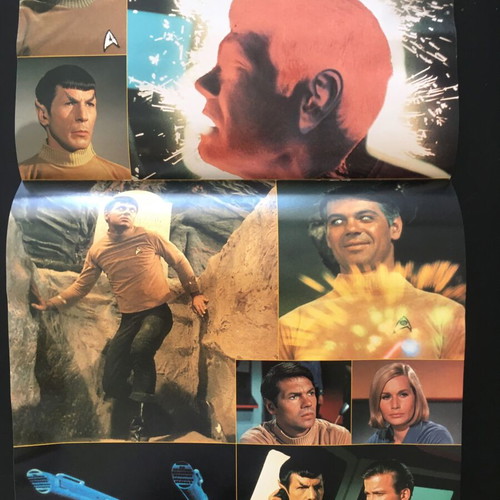 Star Trek 2000 calendar like new, Kirk & Spock, Pocket Books