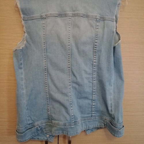 Stradivarius sleeveless denim jacket used, turquoise, size S