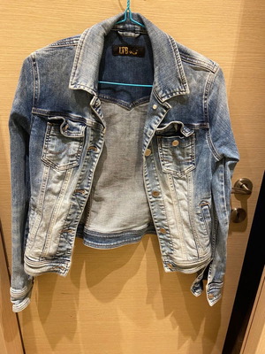 Ltb denim jacket used, medium size, slightly fitted