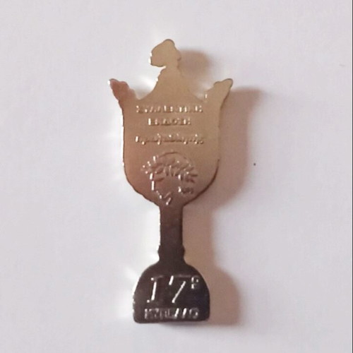 Olympiacos 17th Cup miniature like new, Protathlitis newspaper