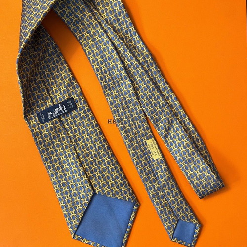 Hermes silk tie used model 7884 MA