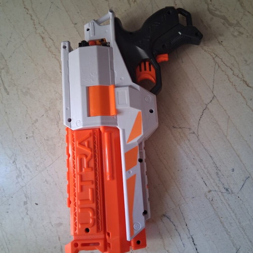 Nerf Ultra 2 toy gun with 20 sonic blaster darts