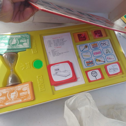 Super Bingo and Bingo board games used, 70s 80s