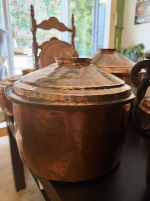 Copper cookware collection like new with embossed Justice decorative plate