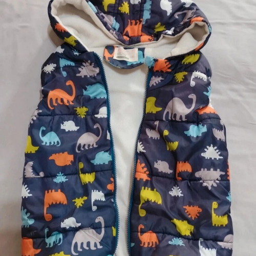 Sleeveless jacket like new for 6-7 years old, blue