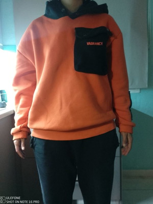 Vagrancy long-sleeve shirt almost new, medium size, orange