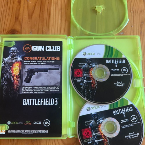 Battlefield 3 Xbox 360 game, broken disc holder