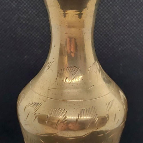 Brass vase 14 cm like new