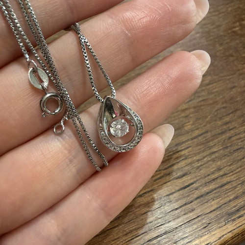 Teardrop necklace stainless steel with zirconia new, silver color