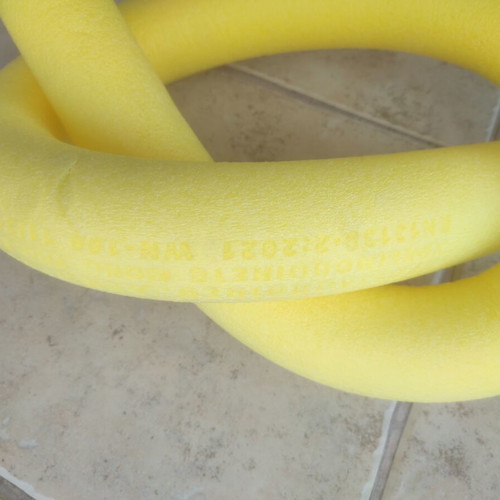 Jumbo 1.5m foam swimming noodle