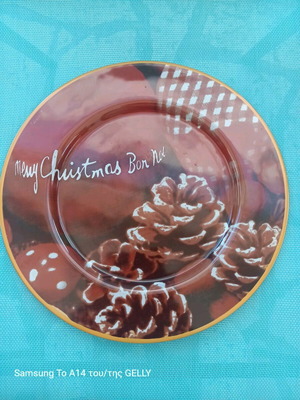 Christmas platter used in very good condition