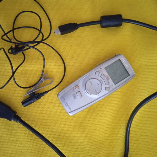 OLYMPUS VN-480PC Digital Voice Recorder