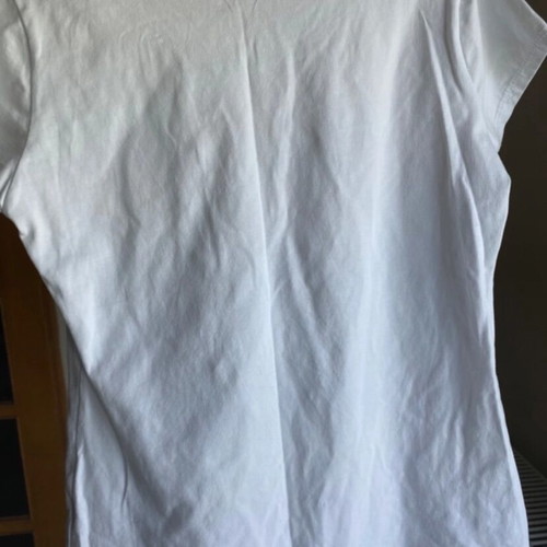 T shirt like new with gold details, one size, white and turquoise