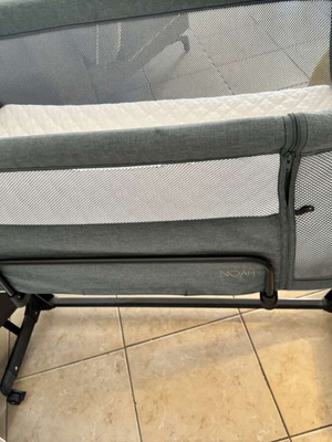 Kikaboo Cradle with Erato Mattress like new