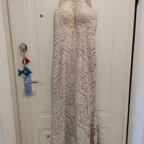 Wedding dress like new, beige, size M, mermaid style with sequins