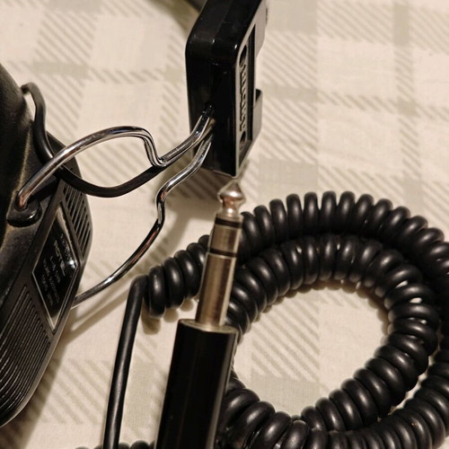 Rotel RH 630 Headphones