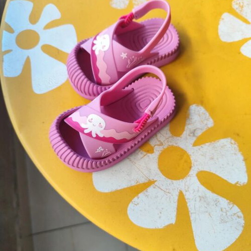 Ipanema sandals size 21 used with octopus design