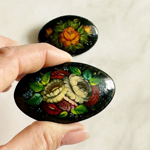 Russian hand-painted pins vintage 1980s used, pack of two