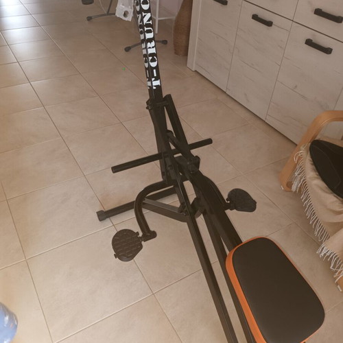 T Crunch Fitness Machine new