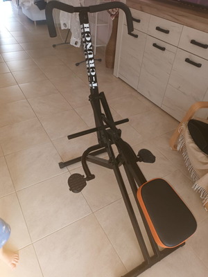 T Crunch Fitness Machine new