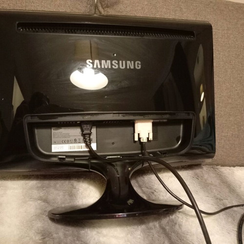 Samsung 20'' TFT LCD computer monitor like new