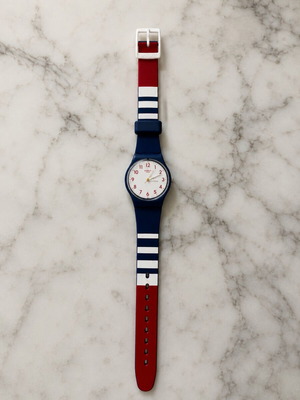 Swatch vintage παιδικό ρολόι μπλε και κόκκινο με ριγέ λουράκι σαν καινούργιο