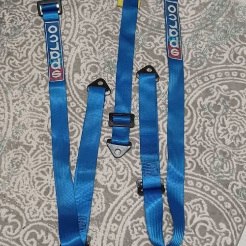 Sparco belt like new
