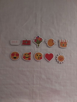 Emoji Face Magnets new, pack of 10 pieces