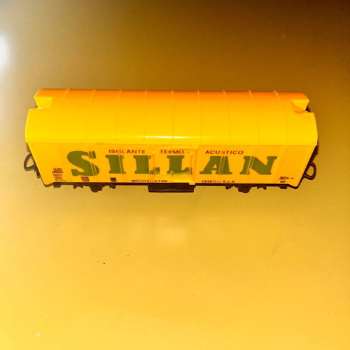 Lima wagon for H0 trains used