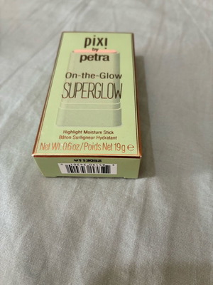 Pixi Beauty On-the-Glow SUPERGLOW Highlight Stick NaturalLustre