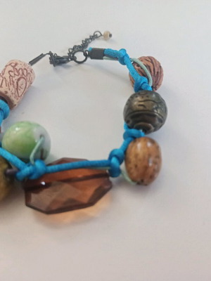 Women's bracelets like new