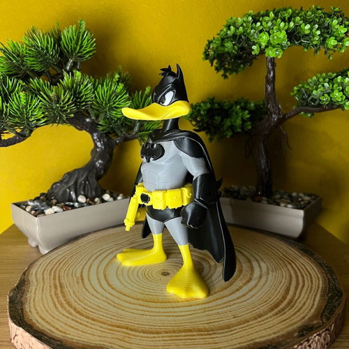 Batman Duffy Duck Urban figure 16cm new