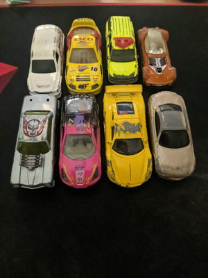 Toy cars set of 8 used