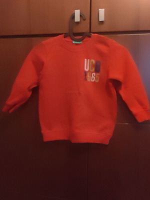 Benetton Μακριά μπλούζα σαν καινούργιο, κόκκινη, μέγεθος 104 εκ, 4 ετών