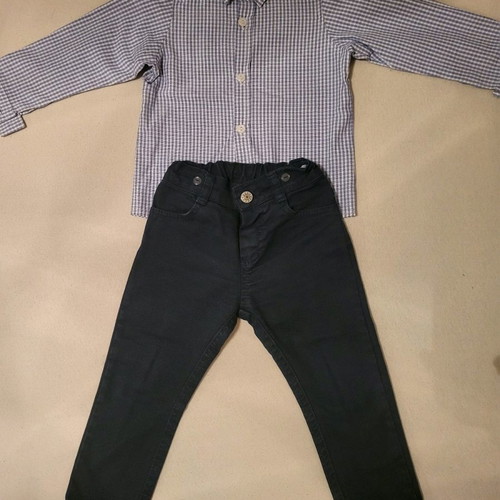 Clothing pack for 2-year-old boy like new with Mexx jacket