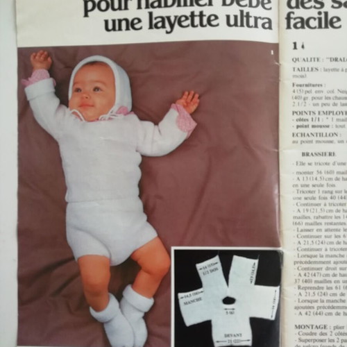 Maillagogo magazine used with baby knitting patterns, French