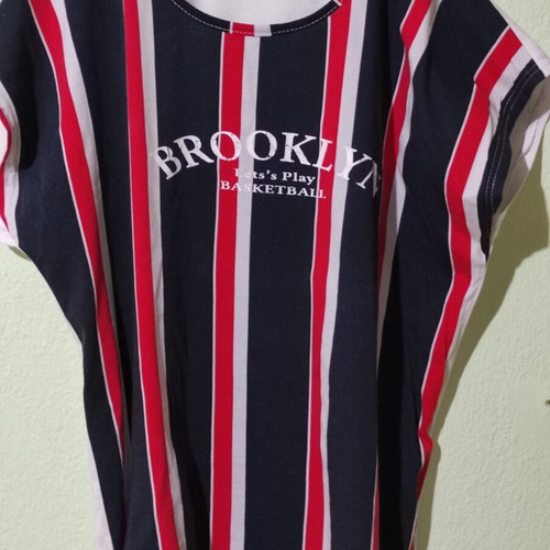 Women's blouse like new, size L, narrow bottom
