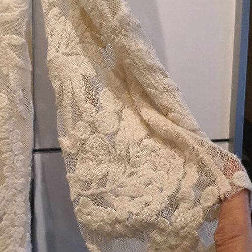 Cotton lace blouse like new, beige