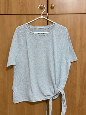 Yayq Women T-Shirt Black and White Used, Size Large