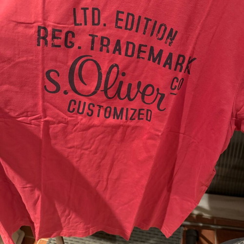 S.Oliver T-shirt XXL red like new