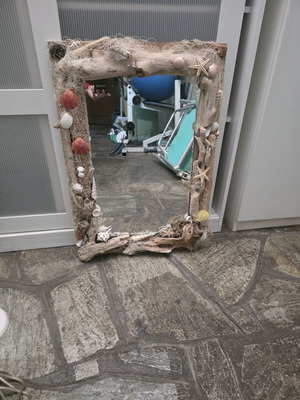 Mirror decorated with seashells like new